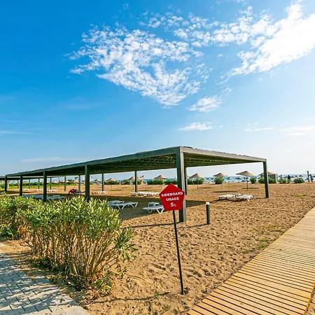 فيلة Paradise Town Belhamra